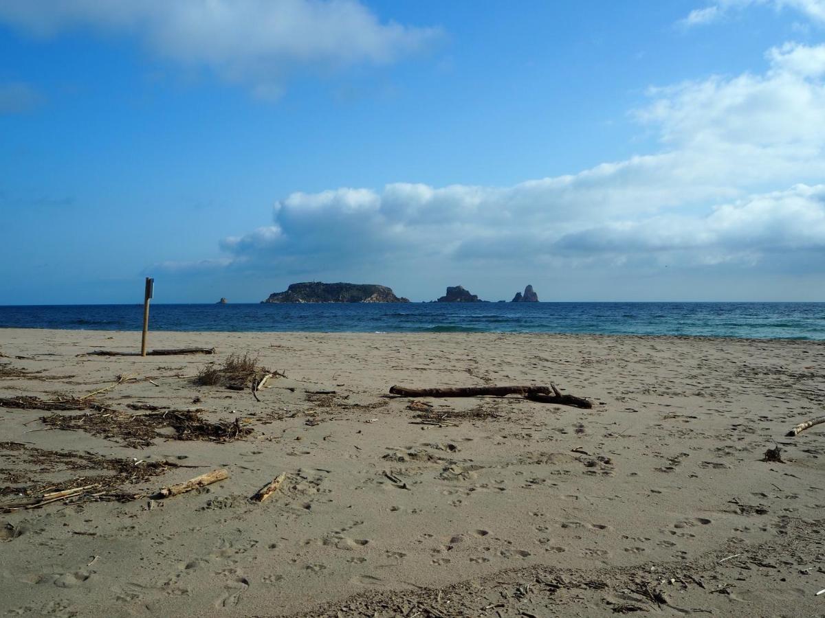 Apartamento céntrico y renovado, 100m de la playa L'Estartit Exterior foto